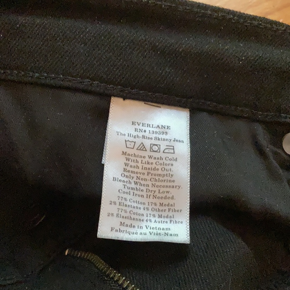 Everlane High Rise Skinny Black Tall Jean - Picture 4 of 8